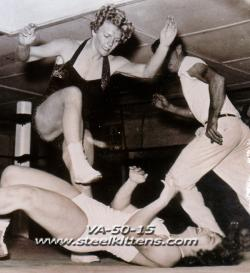 Vintage 50’s & 60’s – Women`s Wrestling - VA-50-15 - Clip 6