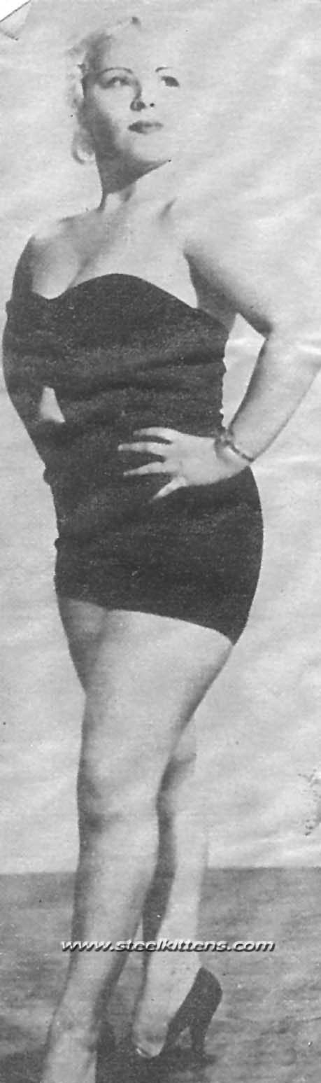 Betty Evans : Woman Wrestler