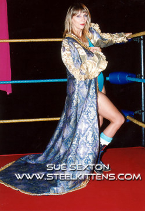 Sue Sexton: Woman Wrestler